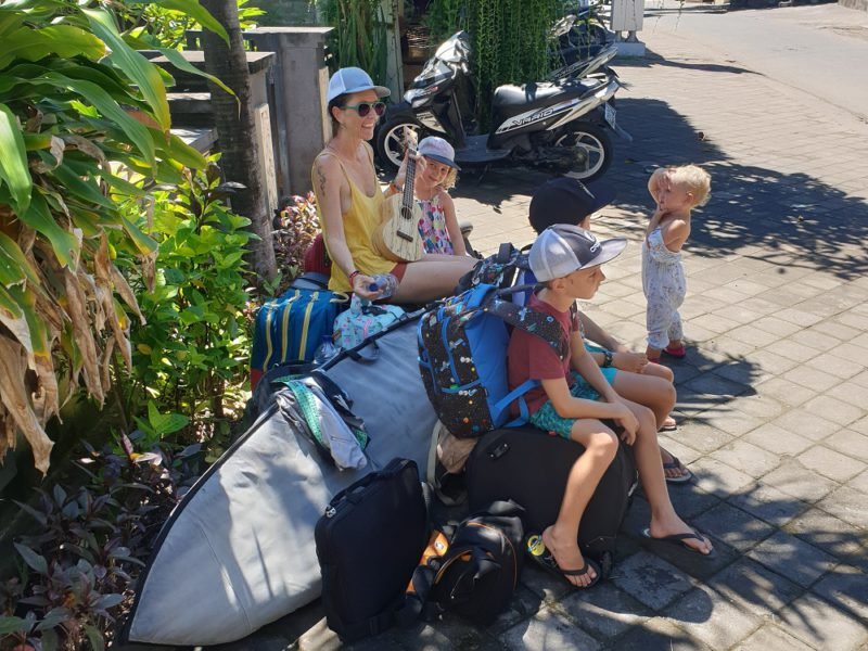 vacation packing tips tricks